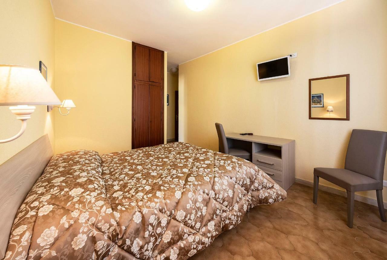 Hotel Aurelia Tarquinia Eksteriør billede